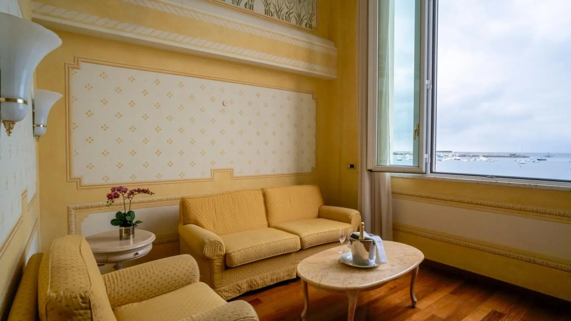 Suite Hotel Nettuno Sestri Levante