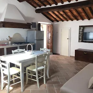 https://le-dame-del-borgo-sassetta.it-tuscanyhotel.com